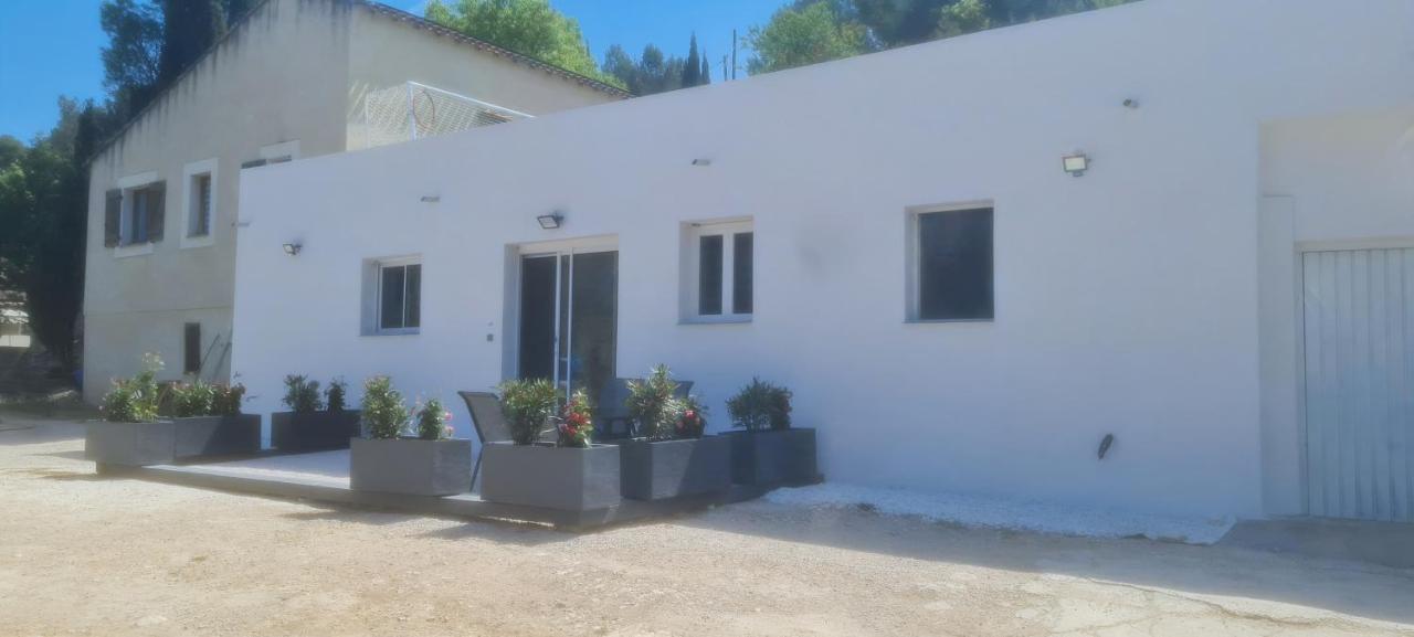 Bas De Villa Au Calme Marselha Exterior foto